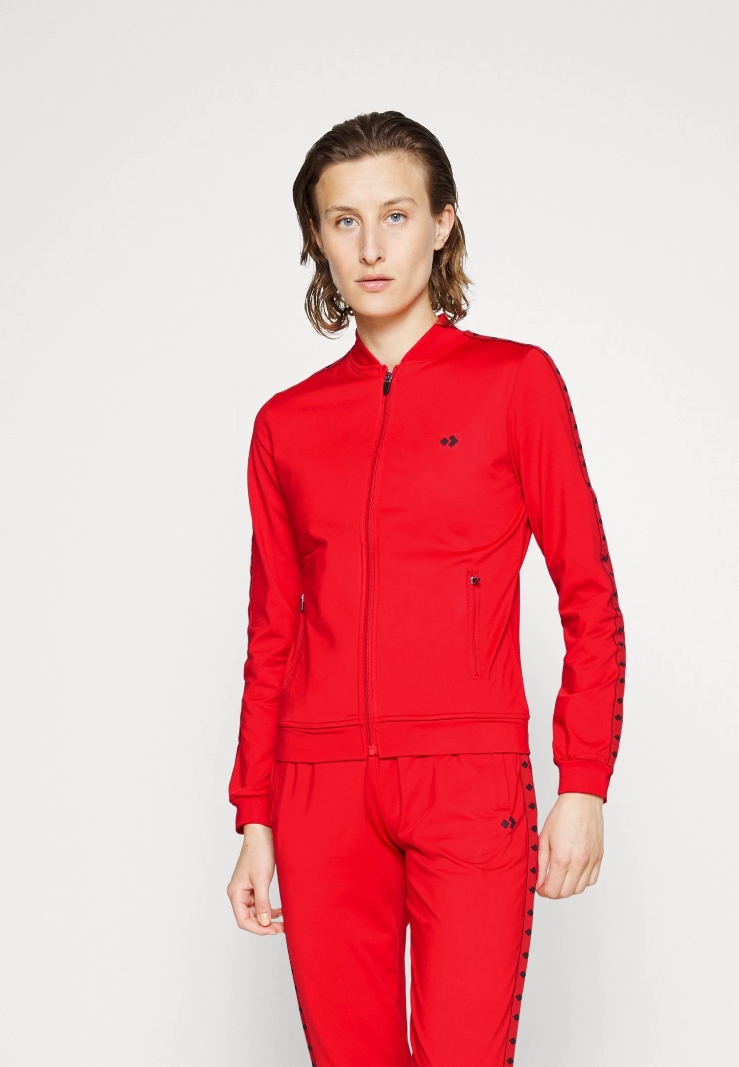 Survêtement - Red 1 Survêtement - Red