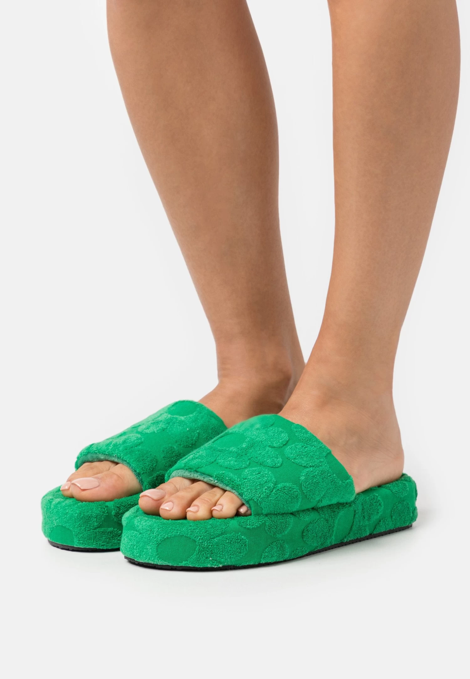 Even&Odd Chaussons - Green 1 Even&Odd Chaussons - Green