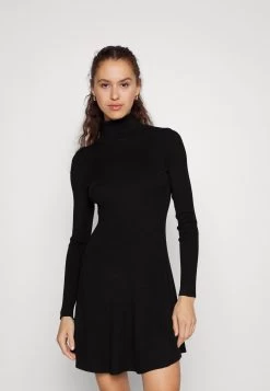 Even&Odd Robe Pull - Black