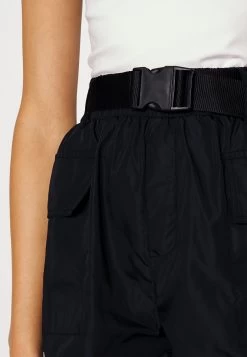 Even&Odd Short - Black -Pas Cher Mode Féminine Magasin 1b409b9fc7cb429897cf7fbb32b98c26