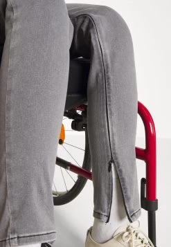 Even&Odd Jeans Skinny - Grey Denim -Pas Cher Mode Féminine Magasin 33ea39d6e183447d92fe621070e8939b