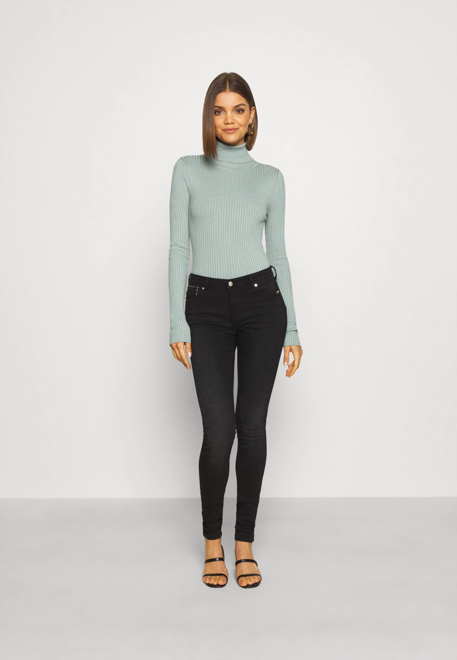 Even&Odd Pullover - Light Green 2 Even&Odd Pullover - Light Green – Image 2