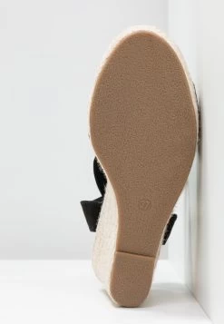 Even&Odd Sandales À Talons Hauts - Black 16 Even&Odd Sandales À Talons Hauts - Black -Pas Cher Mode Féminine Magasin 3bee1c24b20945a997a2038c9133a691