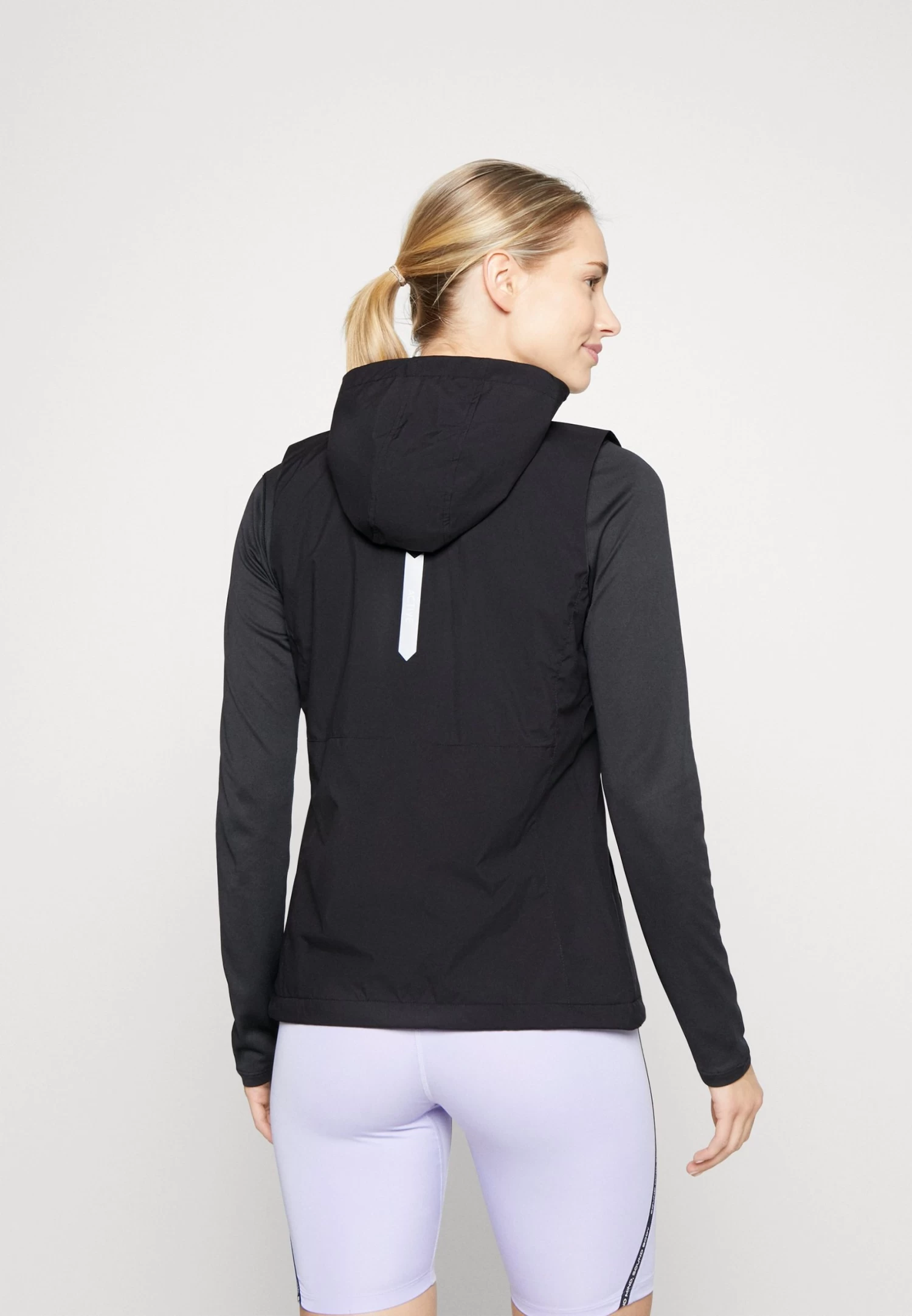 Veste Sans Manches - Black 3 Veste Sans Manches - Black – Image 3