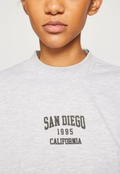 Even&Odd T-Shirt Imprimé - Mottled Light Grey -Pas Cher Mode Féminine Magasin 4d7c8ff0c9d9430185ad265f8129e634