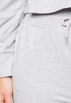 Set - Survêtement - Mottled Light Grey -Pas Cher Mode Féminine Magasin 70e20a5db9a5411c91c5fa59c6109701