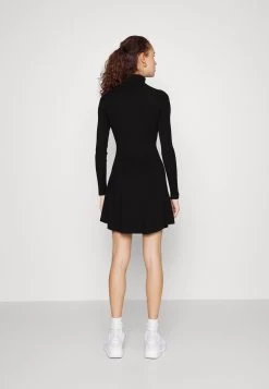 Even&Odd Robe Pull - Black -Pas Cher Mode Féminine Magasin 719f04adb11a47a393f04546f4a16b7d