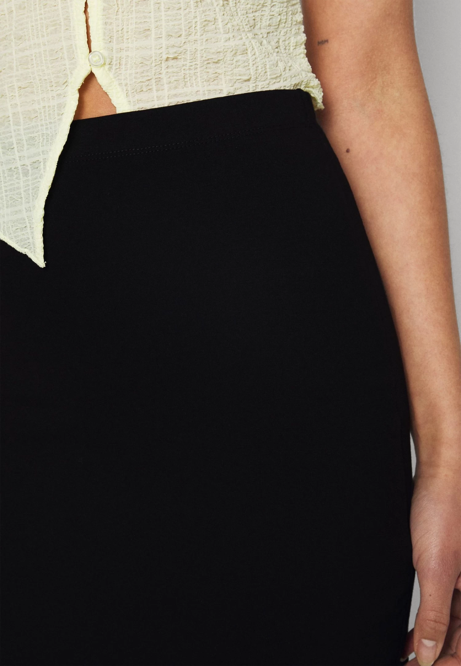 2 Pack - Jupe Crayon - Black/Light Green 7 2 Pack - Jupe Crayon - Black/Light Green – Image 7