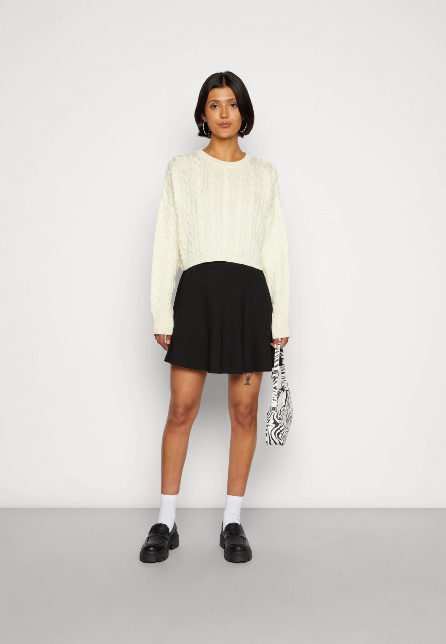 Even&Odd Pullover - White 2 Even&Odd Pullover - White – Image 2