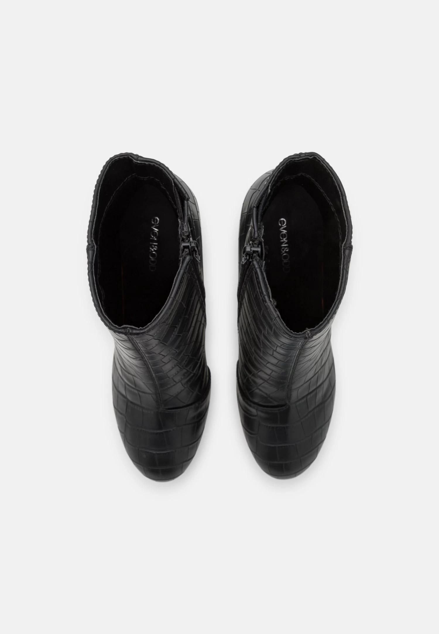 Even&Odd Bottines À Plateau - Black 6 Even&Odd Bottines À Plateau - Black – Image 6