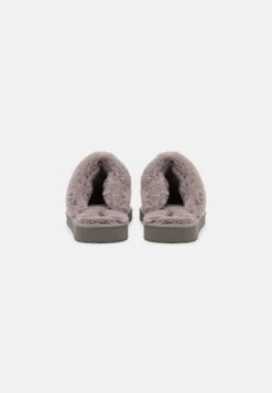 Even&Odd Chaussons - Grey -Pas Cher Mode Féminine Magasin 92b75619436c4954ac6e0518389e41ac
