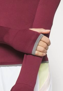 T-Shirt À Manches Longues - Bordeaux 13 T-Shirt À Manches Longues - Bordeaux -Pas Cher Mode Féminine Magasin 947382a554424f759c7b1d0d53bfc481