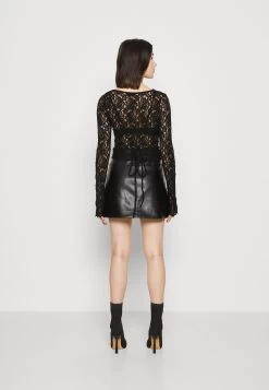 Even&Odd T-Shirt À Manches Longues - Black 8 Even&Odd T-Shirt À Manches Longues - Black -Pas Cher Mode Féminine Magasin 956741146ef741c38a554b2d5e931d13