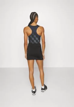 Jupe De Sport - Black -Pas Cher Mode Féminine Magasin 97d7927e328942d19cd95c6a8072a7a3