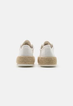 Even&Odd Baskets Basses - Off-White 9 Even&Odd Baskets Basses - Off-White -Pas Cher Mode Féminine Magasin 9f873e759d9d430f9e4c3b57d037e620
