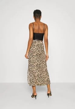 Even&Odd Débardeur - Black -Pas Cher Mode Féminine Magasin af9f3b5ac27b42ff99d7bb1ec6c3f707