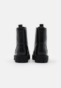 Bottes De Neige - Black -Pas Cher Mode Féminine Magasin c0f6692afad44641bc3d9f3f5146cdeb