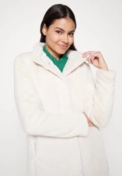 Even&Odd Manteau D'Hiver - Beige 9 Even&Odd Manteau D'Hiver - Beige -Pas Cher Mode Féminine Magasin d2c0869b83bb46b481d1811fbd82cce0