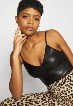 Even&Odd Débardeur - Black -Pas Cher Mode Féminine Magasin d2ff3fbea9c744bf8ff4012a3b9b127d