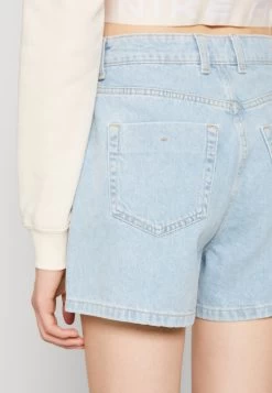 Even&Odd Short En Jean - Light Blue Denim -Pas Cher Mode Féminine Magasin d89e963d3ff1491a8772e9b6ce4efc71