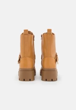 Bottines À Plateau - Cognac 9 Bottines À Plateau - Cognac -Pas Cher Mode Féminine Magasin db776959419e48b6a6836ff523d77167