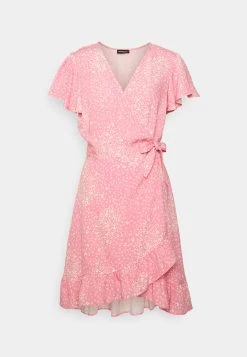Even&Odd Robe De Jour - Pink/White -Pas Cher Mode Féminine Magasin e4ebe96270ba45da96713c32a4b6074f