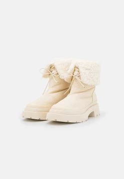 Winter Boot - Bottines - Beige -Pas Cher Mode Féminine Magasin ff769e2351ec4218a52ea0c9c49fa8e4